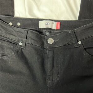 CAbi Black Jeans with Classic Design and Mid-Rise Fit